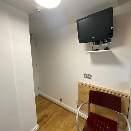 F14- Single Studio Shared Shower/Toilet Near Paddington London Exteriör bild